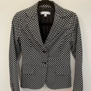 New York and Company Blazer !  Deep Navy and White Geometric Print -2 Button